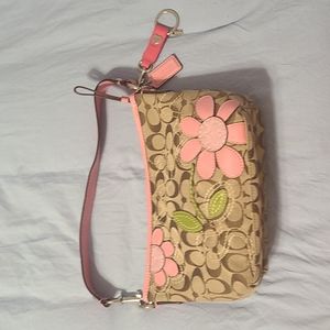 Coach signature pink daisy